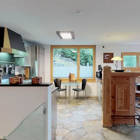 דירה Crusch 4.1 *